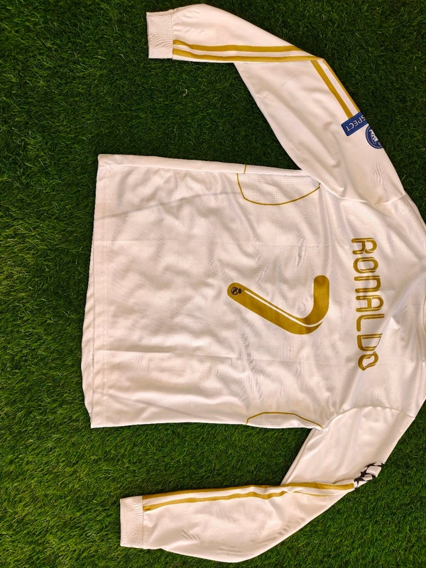 Cristiano Ronaldo Real Madrid Collar Embroidery Full Sleeve Jersey - L