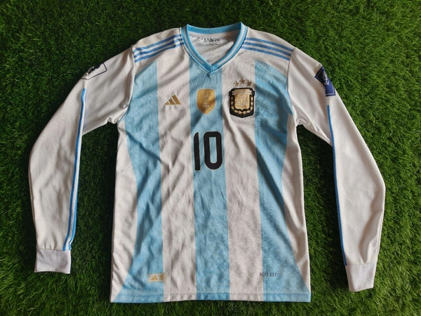Argentina World Cup 2022 Lionel Messi Full Sleeve V-neck Embroidery  - S