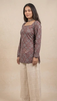 Heer Corset Style Printed Cotton Kurti for Women | Square Neck Tie-Up Short Kurti | Stylish Daily Wear Top - L