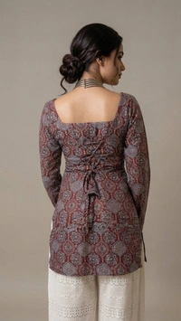 Heer Corset Style Printed Cotton Kurti for Women | Square Neck Tie-Up Short Kurti | Stylish Daily Wear Top - S
