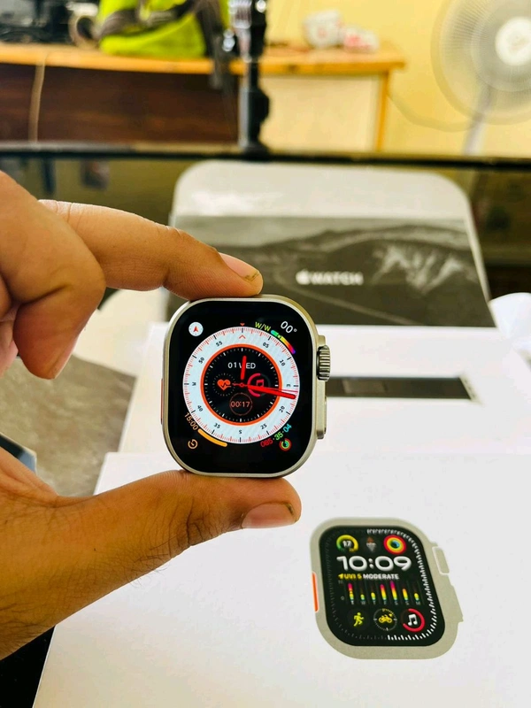 Apple Watch Ultra 2 (Metal Body) 