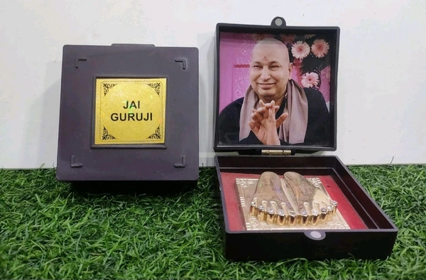 GURUJI BLESSING BOX (MINI POOJA BOX)