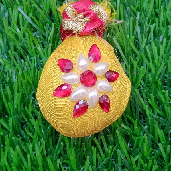 Decorative Shagun Nariyal ( Moq 2) 