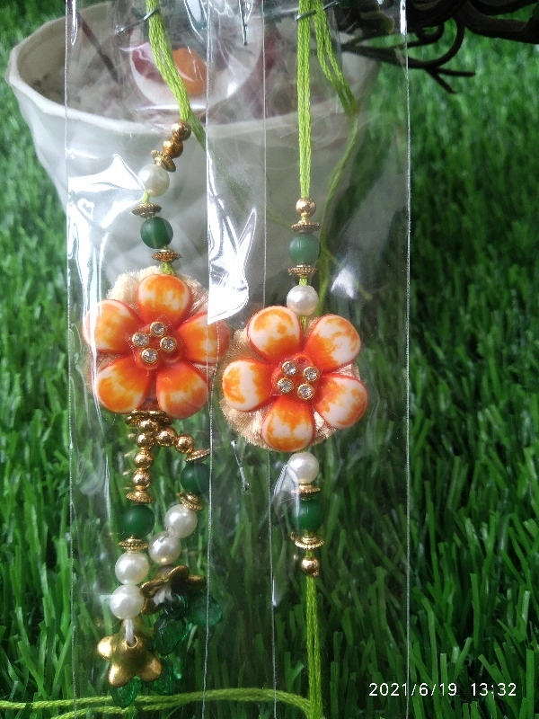 Trendy pair rakhi