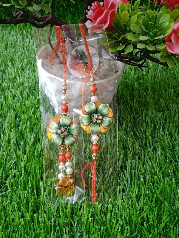 Trendy pair rakhi