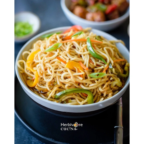 Hakka Noodles
