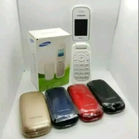 Samsung E1272 Mobile Phone Refurbished Just Like New - Red