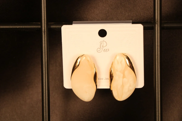 FANCY EARING - FREE SIZE