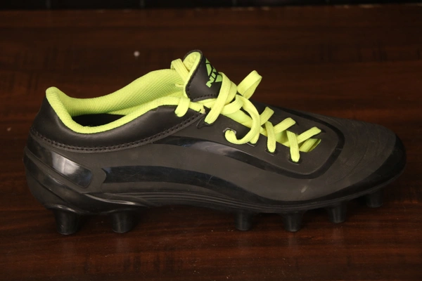 Nivia Airstrike Football Stud with TPU Sole  - 5UK, Black & Green