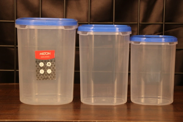 MILTON Quadra Modular Multi-Purpose Plastic Containers with Lid, Set of 3  - Medium, BLUE