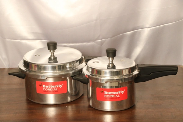 Butterfly Cordial 2, 3 & 5 Litres Pressure Cookers - Free, Silver