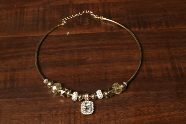 CHOKER - FREE SIZE, GOLDEN