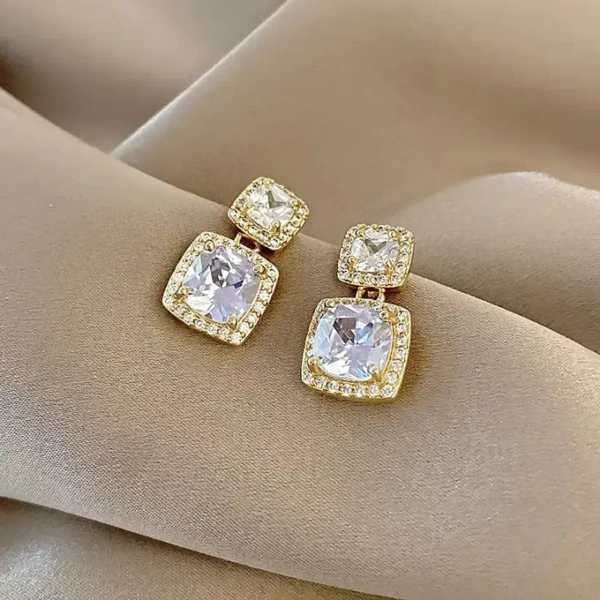 Korean Rhinestone Decor Drop Earrings Gold - free size, white