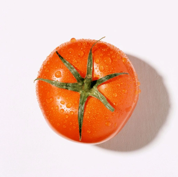 Tomato (टमाटर) - 1Kg