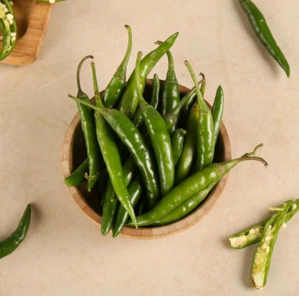 Green Chilli (हरी मिर्च) - 100g