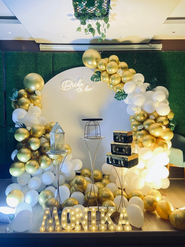 Bride to be decore