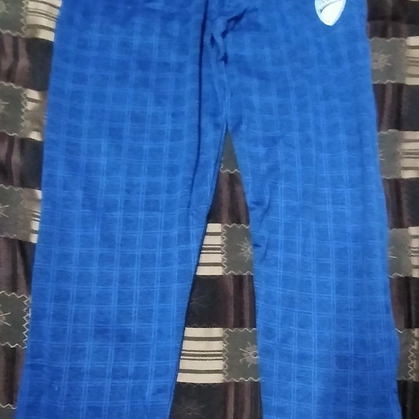 Lower  - blue , L