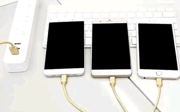 Free Delivery  Unbreakable 3 In 1 Fast Charging Cable Type C Lightning Usb 3.0 - Free Size