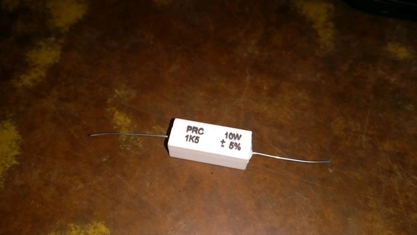 10W 1K5 Parrot Bell - White, 9x9x25