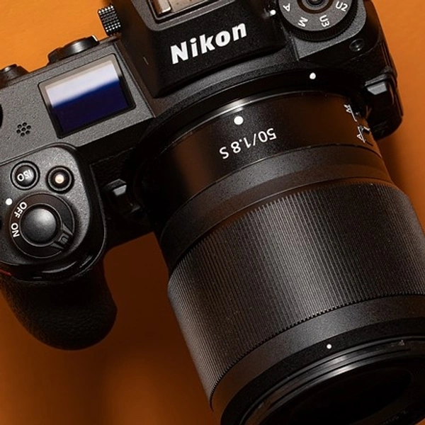 Nikon Z 50mm 1.8 lens