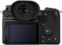 PANASONIC LUMIX S1H Digital Mirrorless Video Camera with 24.2 Full Frame Sensor, 6K/24p Video Recording Capability, V-Log/V-Gamut, and Multi-Aspect Recording