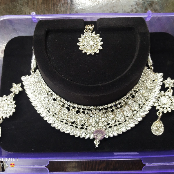 Silver Necklace - Silver