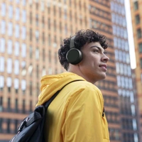 
 
Wireless Headphone Over The Head Bluetooth Headset Foldable Headband Hands-free with Calling Function (1 Pc) Description :- These headphones make listening to music convenient and hassle-free as they come with buttons to play/stop your music, skip through tracks and adjust the volume. Makes it easy to take on the vacation  - Black, - 272 Le 11 Height (Cm) :- 7