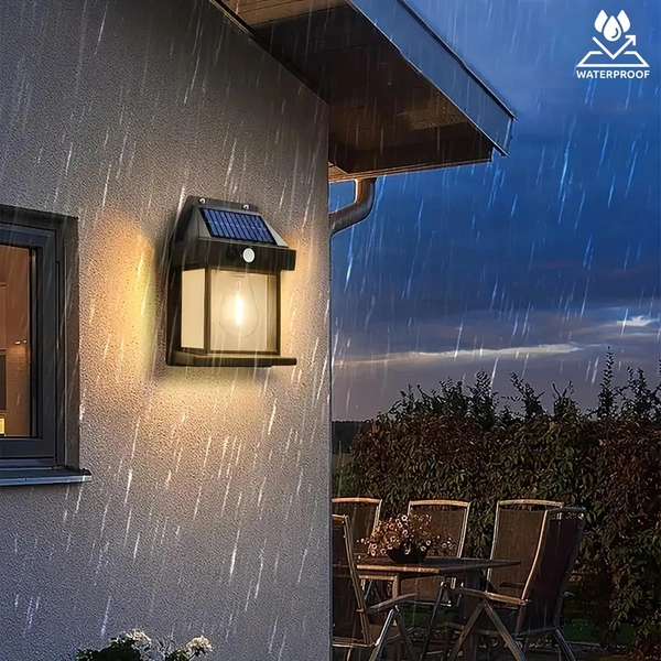 Solar wall light