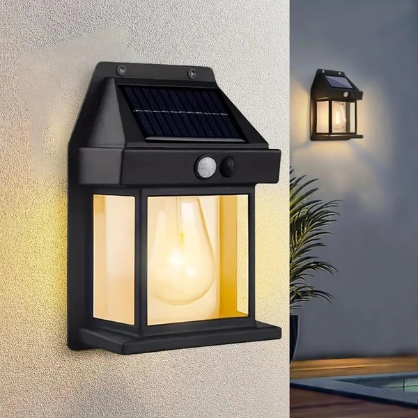 Solar wall light