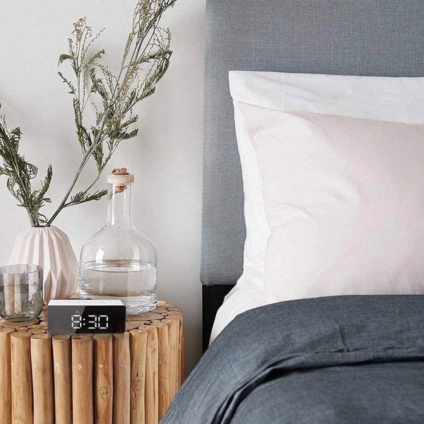 Table digital smart clock