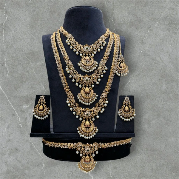 3 STEP STONE BRIDAL SET 