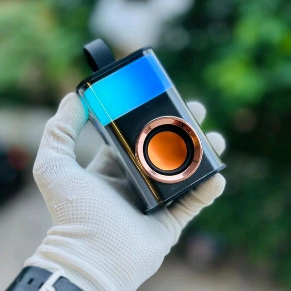 2023 New 7W Bluetooth Speaker Stereo TWS Bluetooth Waterproof Transparent LED Lights Sound Box Mini Portable Speaker - Black