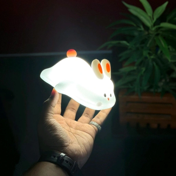 Adorable LED Night Light – Soft Silicone Rechargeable Lamp with Touch Control, Perfect for Baby Nursery, Kids' Bedroom, and Gifting
