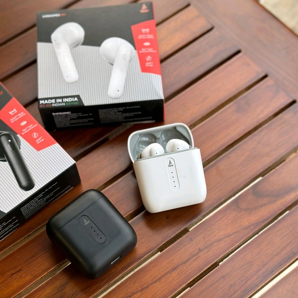 Airdopes 141 Bluetooth Truly Wireless In Ear Earbuds With Mic - White