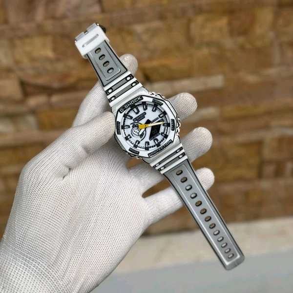 Analog And Digital Manga Edition Classic Top Quality Watch | Day Chronograph, AutoLight, World Time with Automatic Reset