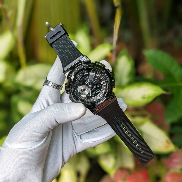 Analog And Digital Quartz Movement Watch With High Quality Strap Best finishing Body & Case