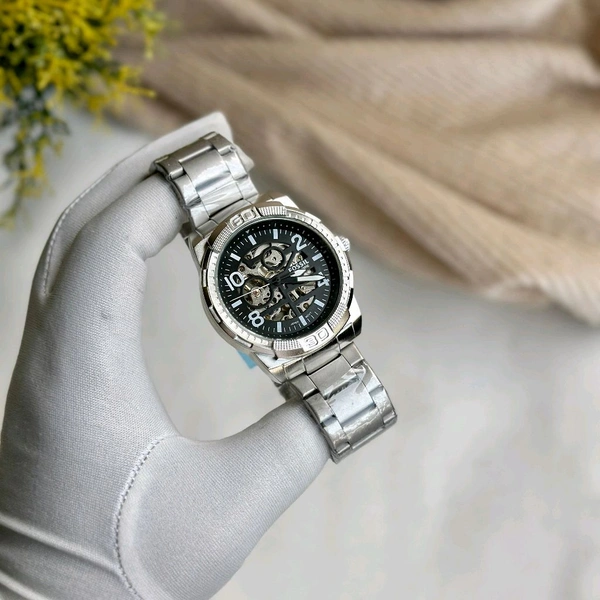 Analog Automatic Top Quality Collection With High Quality Strap Best Finishing Body & Case