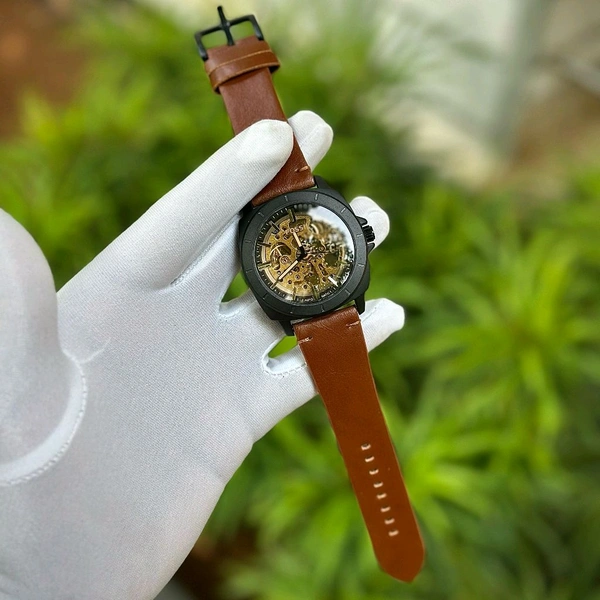 Analog Automatic Top Quality Collection With High Quality Strap Best Finishing Body & Case