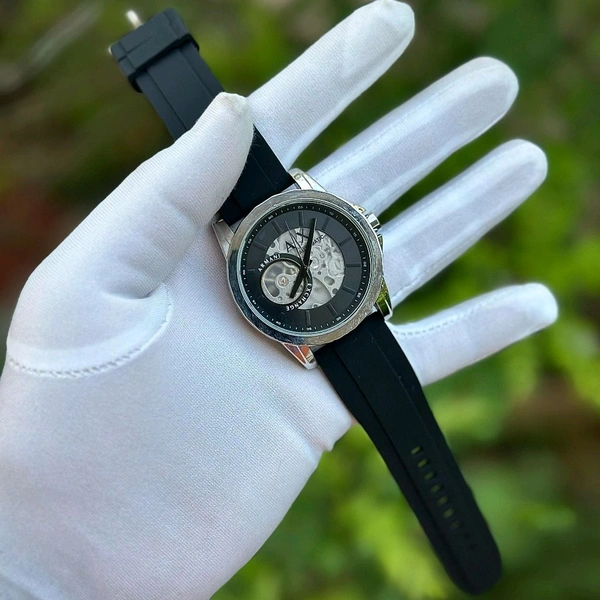 Analog Automatic Top Quality Collection With High Quality Strap Best Finishing Body & Case - Silver