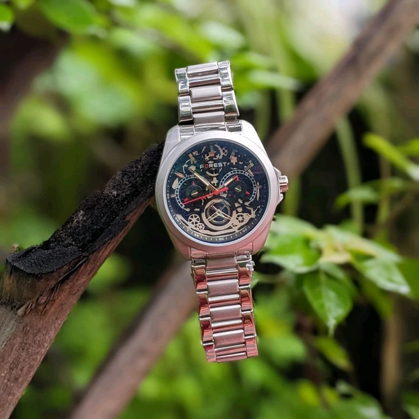 Analog Best Quality Quartz Movement Watch Collection With High Quality Strap Best finishing Body & Case - Silver