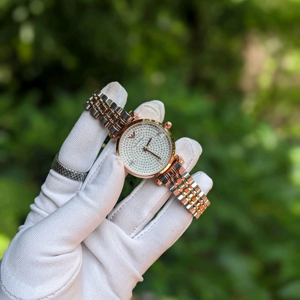 Analog Chronograph 32MM Top Quality Collection With High Quality Strap Best Finishing Body & Case