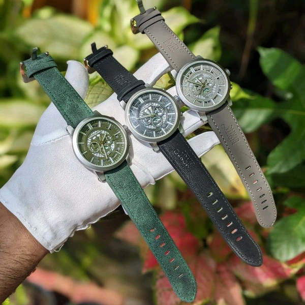 Analog Chronograph Top Quality Collection With High Quality Strap Best finishing Body & Case - Green