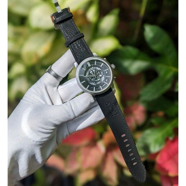 Analog Chronograph Top Quality Collection With High Quality Strap Best finishing Body & Case - Black