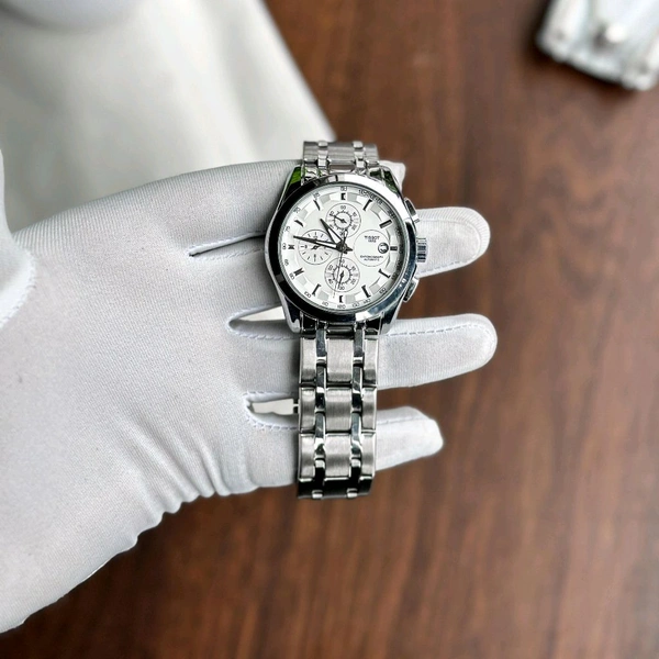 Analog Chronograph Top Quality Collection With High Quality Strap Best finishing Body & Case