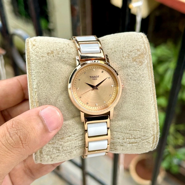 Analog Classis Original Japan Quartz Movement Watch With High Quality Strap Best finishing Body & Case