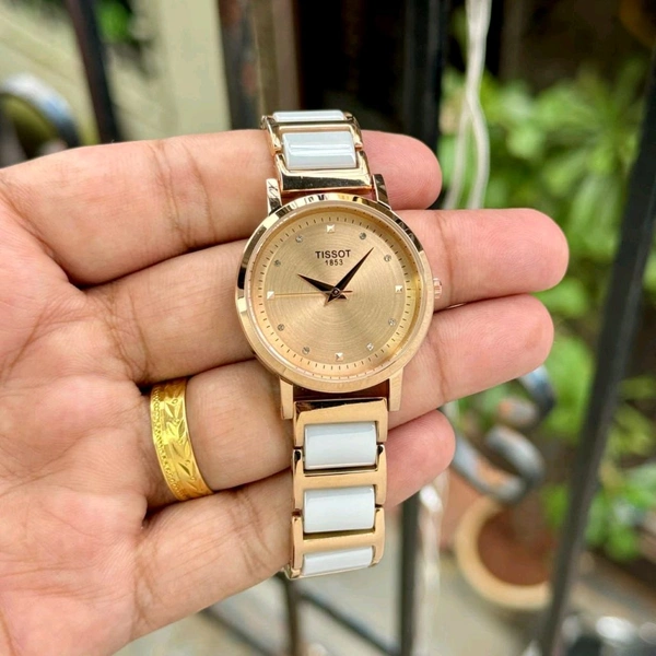 Analog Classis Original Japan Quartz Movement Watch With High Quality Strap Best finishing Body & Case