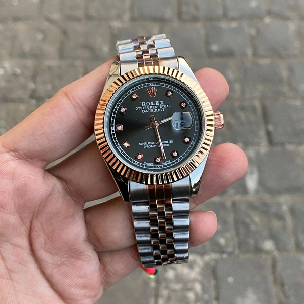 Analog Datejust Quartz Movement Collection With High Quality Strap Best finishing Body & Case