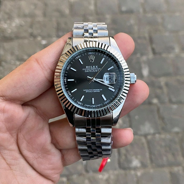 Analog Datejust Quartz Movement Collection With High Quality Strap Best finishing Body & Case