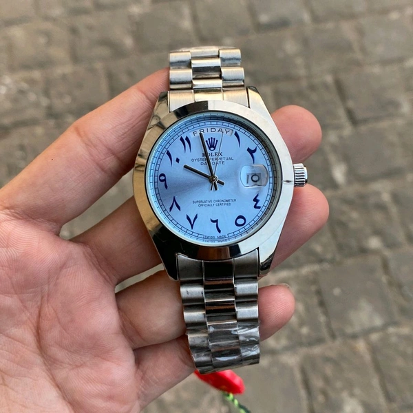 Analog Day Date High Quality Quartz Movement Collection With High Quality Strap Best finishing Body & Case