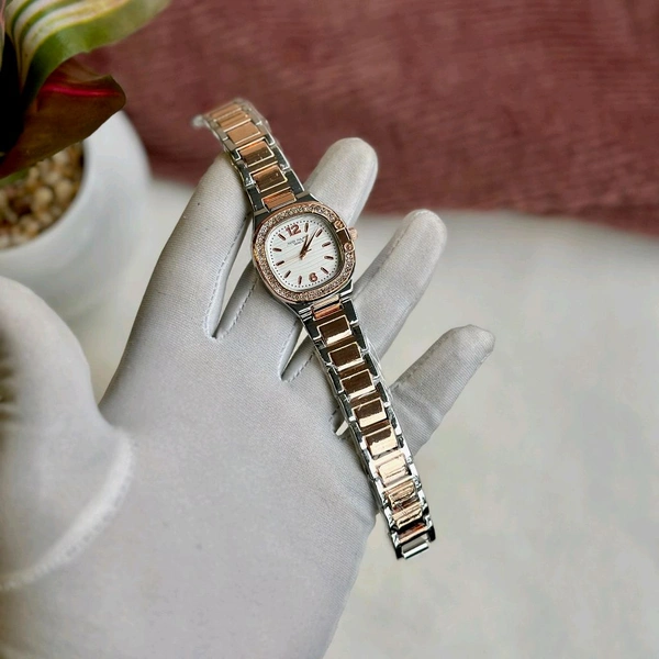 Analog High End Battery Operated Quartz Movement Watch For Her | A Beautiful Watch Designed To Stand The Test Of Time